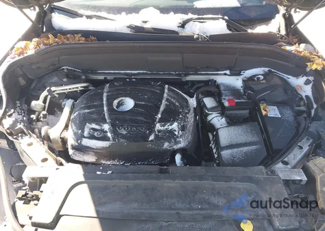 2016 Volvo Xc90 T6 R-Design z USA, uszkodzony, nr VIN YV4A22PM6G1043553